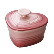 Link to Le Creuset Small Heart Ramekin with Lid details page