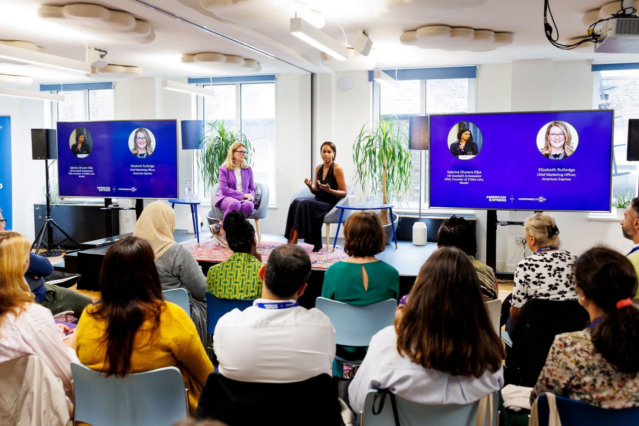 Elizabeth Ruttledge Speaking Global Leaders Convened in London for the American Express Leadership ...