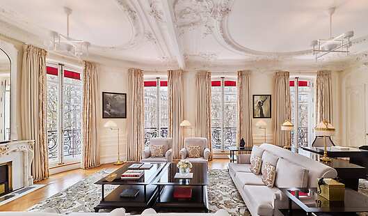 George V Signature Suite Living Area