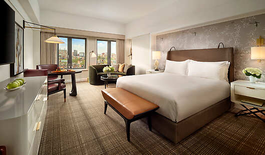 Premier City View King Guestroom