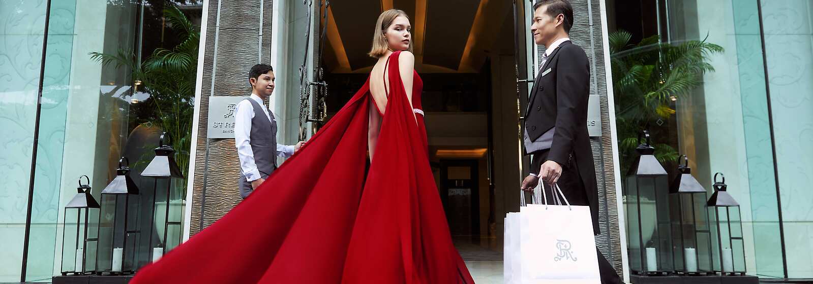 The St. Regis Bangkok Entrance