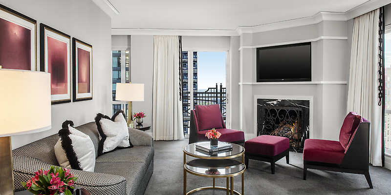 Waldorf Astoria Chicago