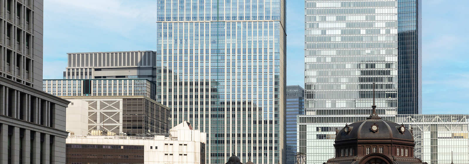 Shangri-La Tokyo Exterior 