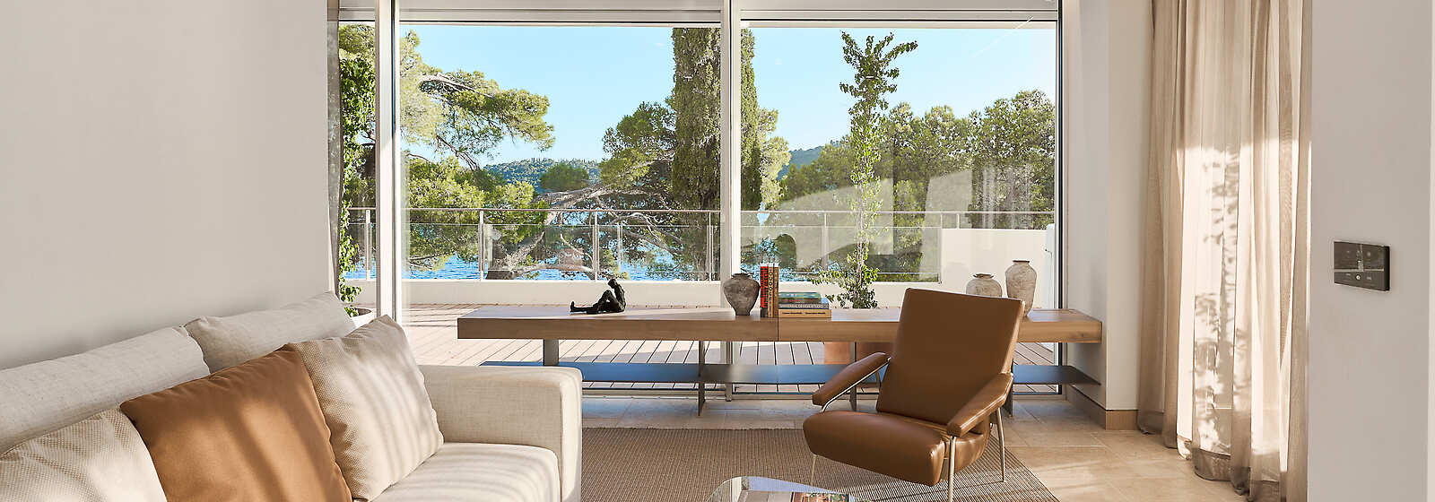 Tezoro Suite Living Room