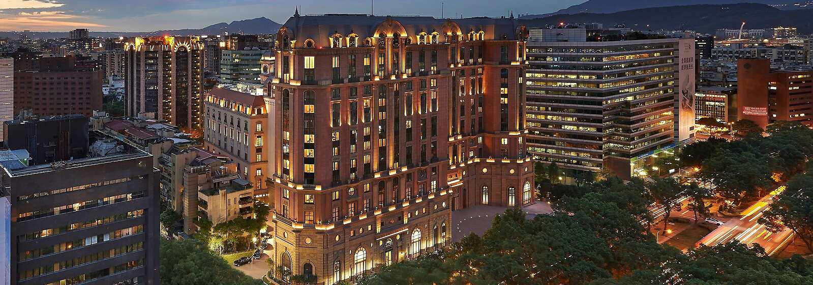The first and only hotel awarded with Forbes Five-Star for both hotel and its spa in Taiwan.