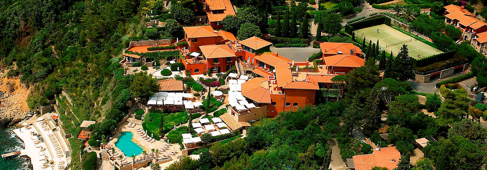Aerial view of the hotel