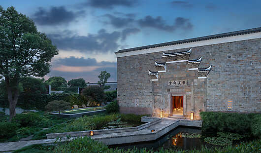 Antique Villa Exterior
