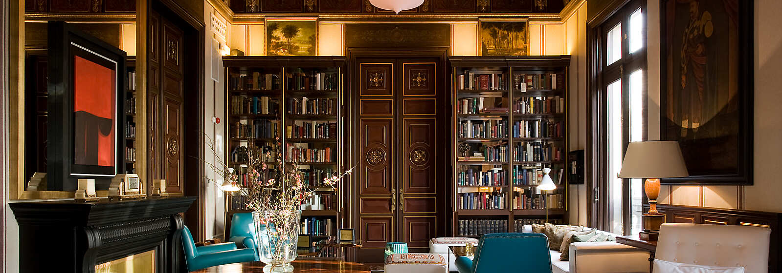 Library Cotton House Hotel