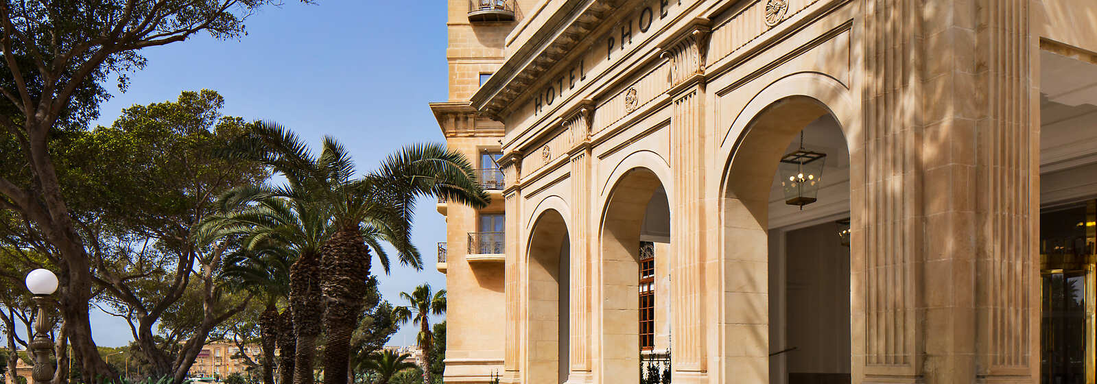 If you’re dreaming of an exquisite hotel experience in the finest 5 star luxury hotel in Valletta, look no further than The Phoenicia Malta.