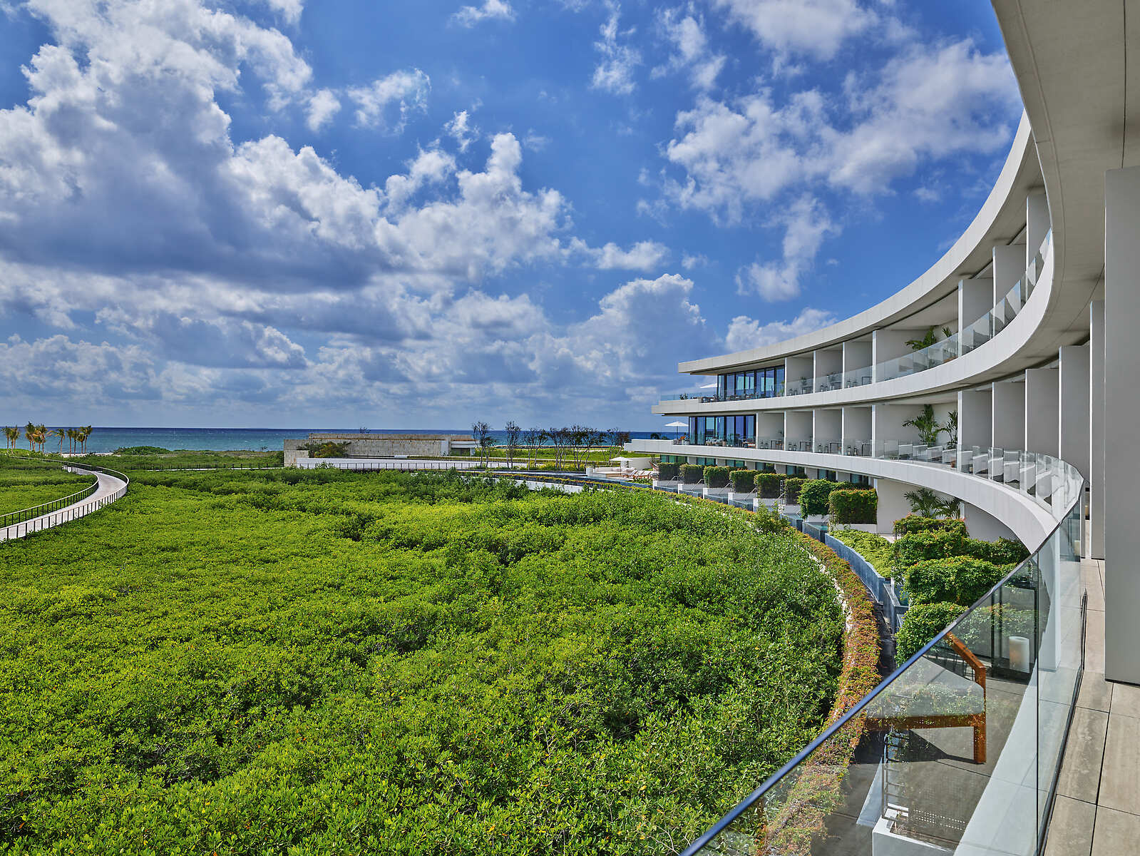 Luxury Hotel & Resort Destinations | American Express Travel