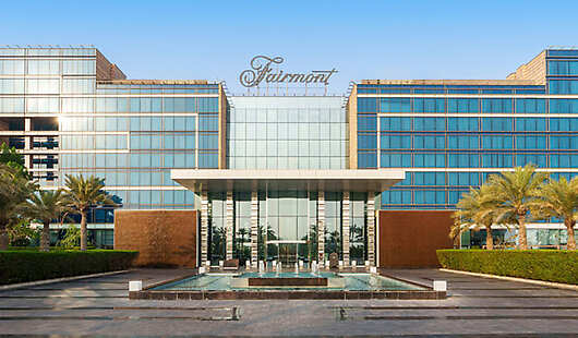 Fairmont Bab Al Bahr Hotel Exterior