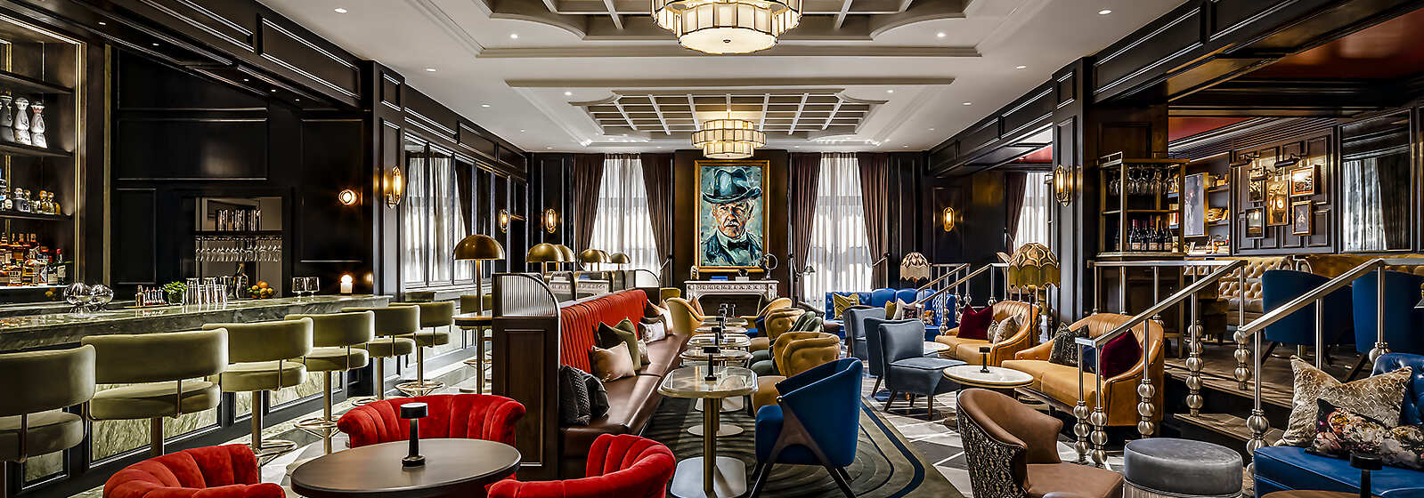 Signature Dining Venue - Library Bar