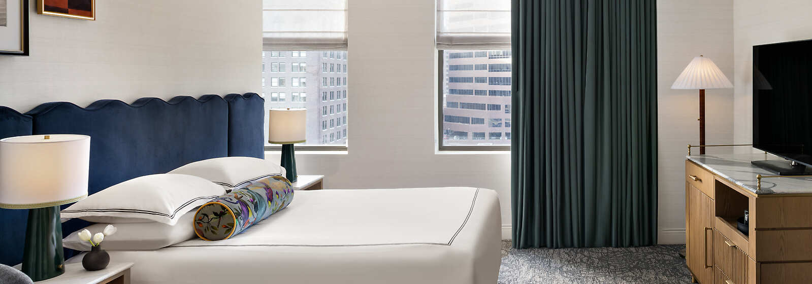 King Premium Park View Guestroom