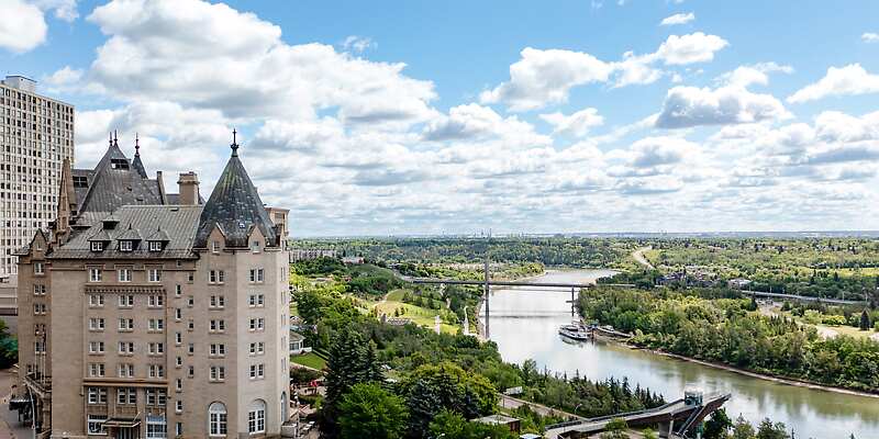 Fairmont Hotel Macdonald