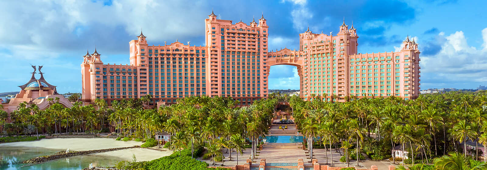 The majestic and iconic The Royal is the center of Atlantis Paradise Island