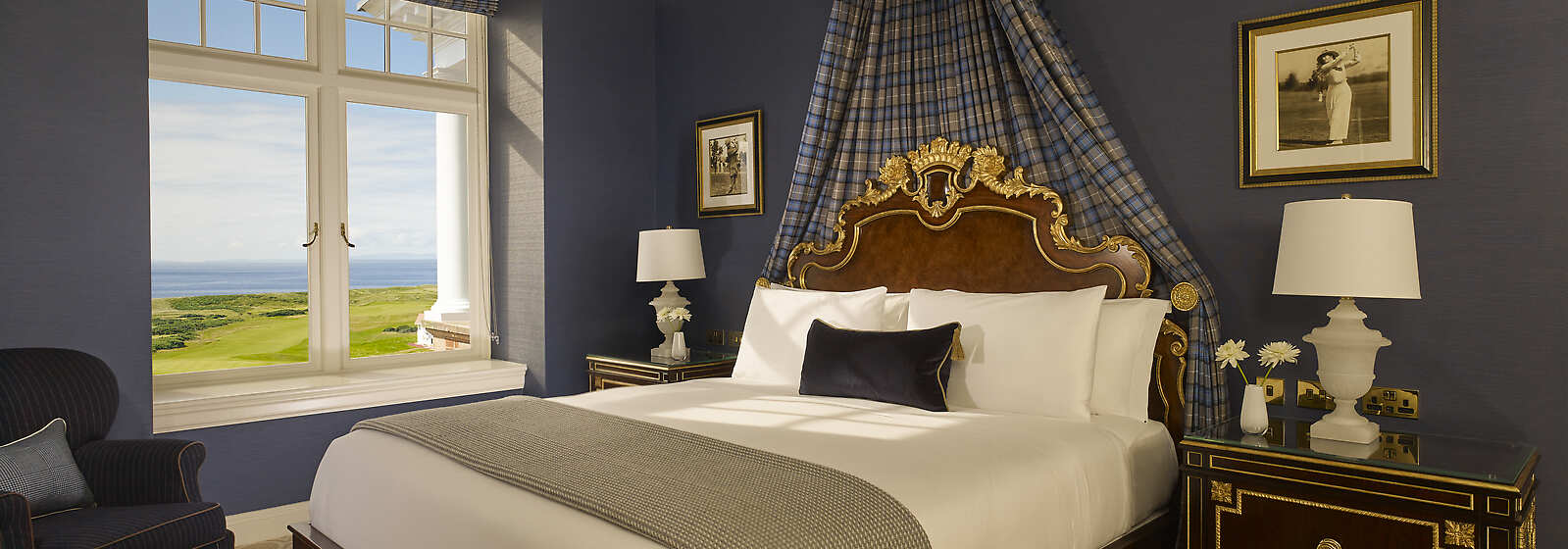 The Norman Suite Bedroom 