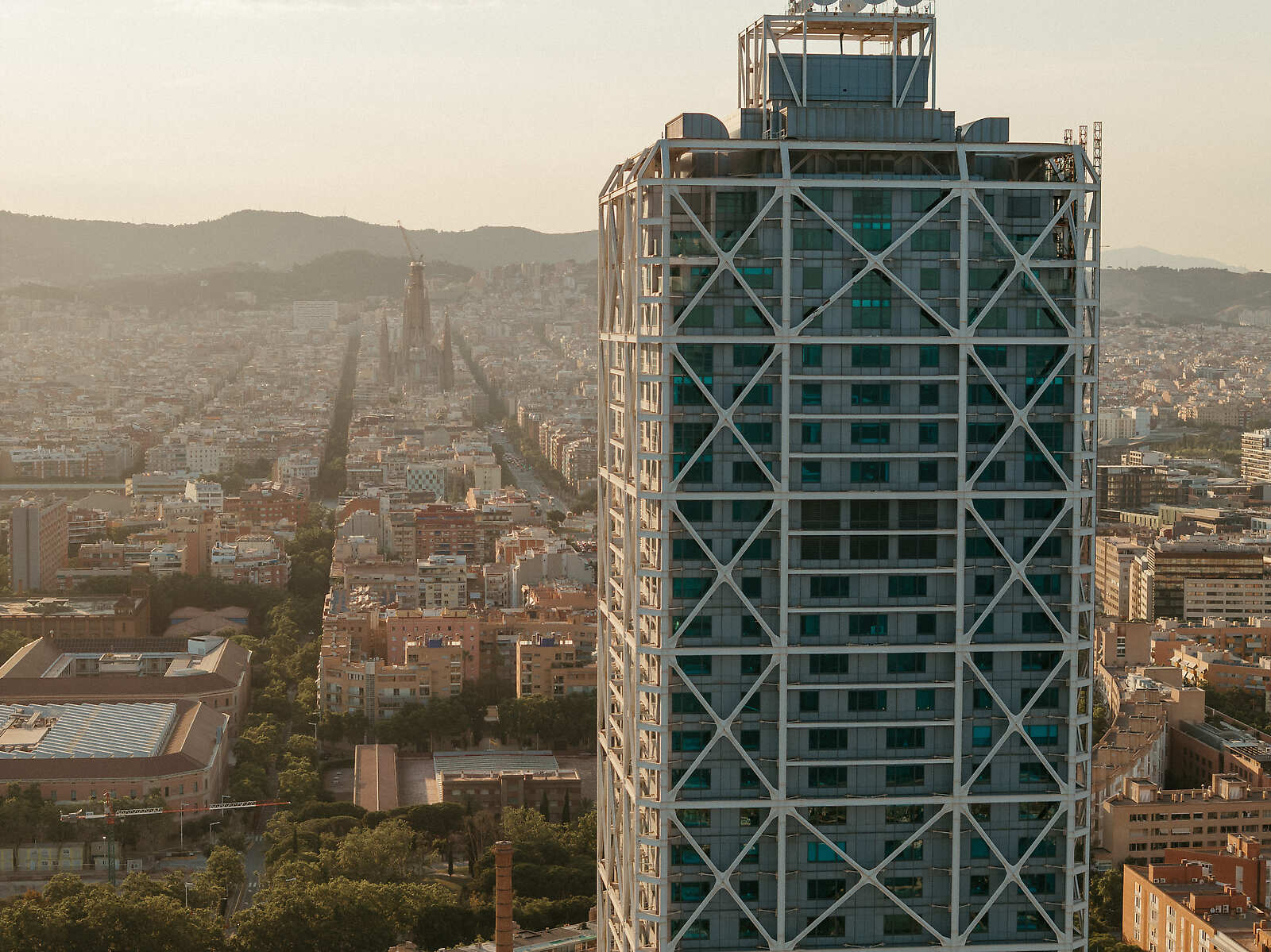Hotel Arts Barcelona | Fine Hotels + Resorts | Amex Travel