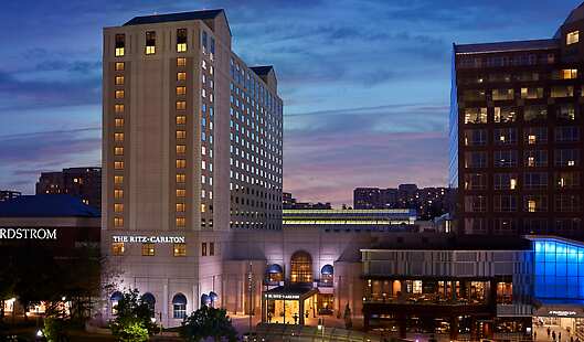 The Ritz-Carlton, Pentagon City Exterior 