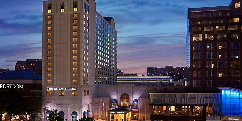 The Ritz-Carlton, Pentagon City