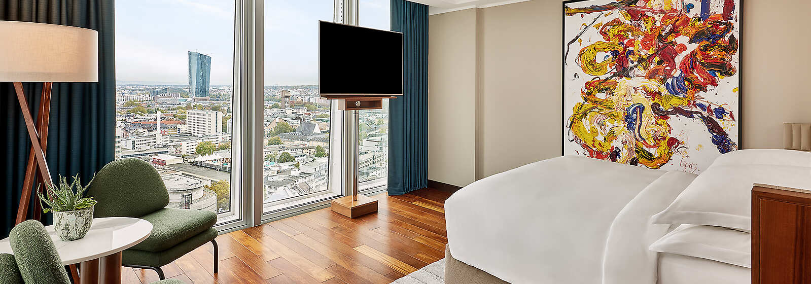 Panorama Deluxe Guestroom