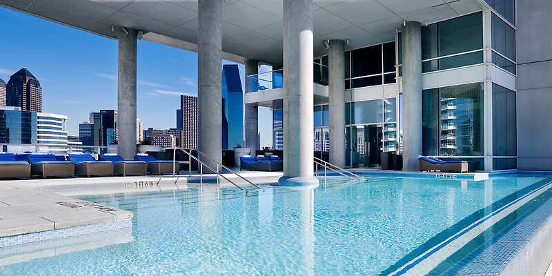 W Dallas
