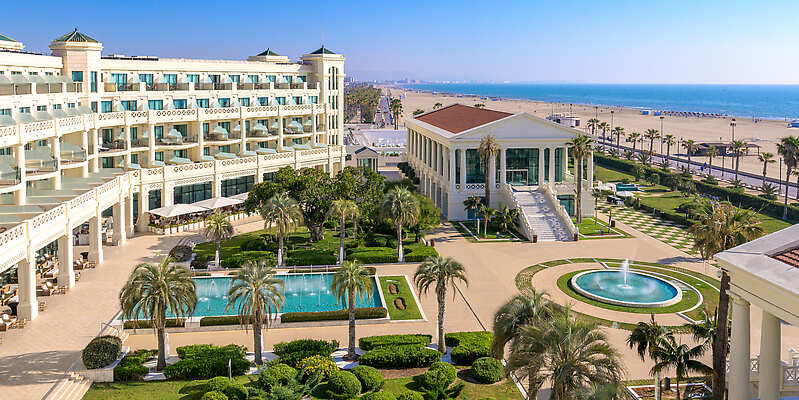 Hotel Las Arenas