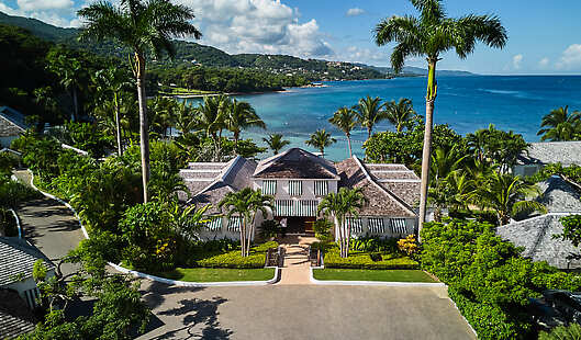 Round Hill exterior view