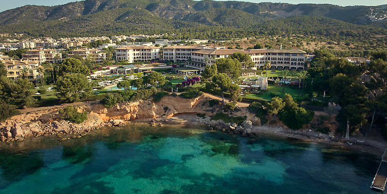 The St. Regis Mardavall Mallorca Resort