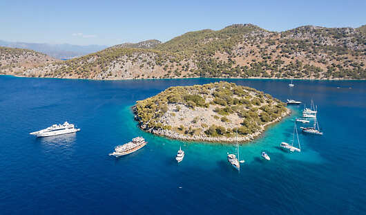 Super Yacht Charter, Corsica and Sardinia