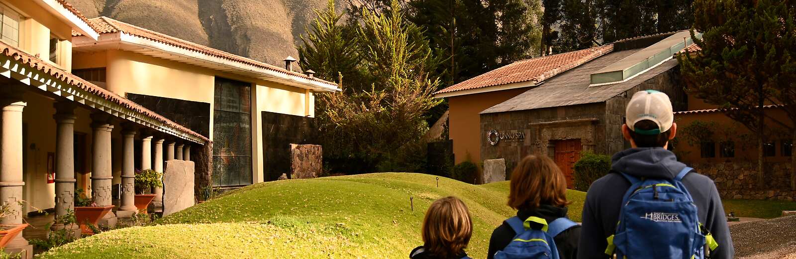 Children walking to their hotel accommodation in Peru.