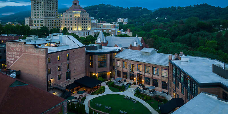 The Foundry Hotel Asheville, Curio Collection by Hilton