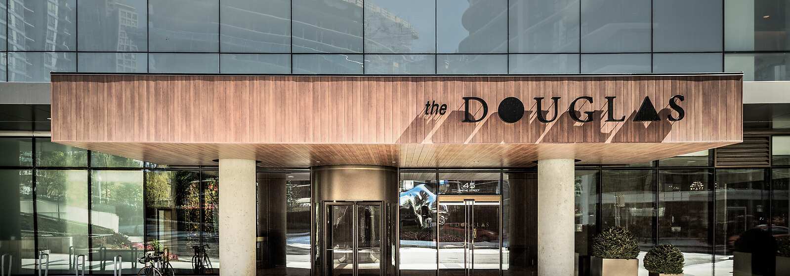 Exterior of the DOUGLAS, Autograph Collection Hotel