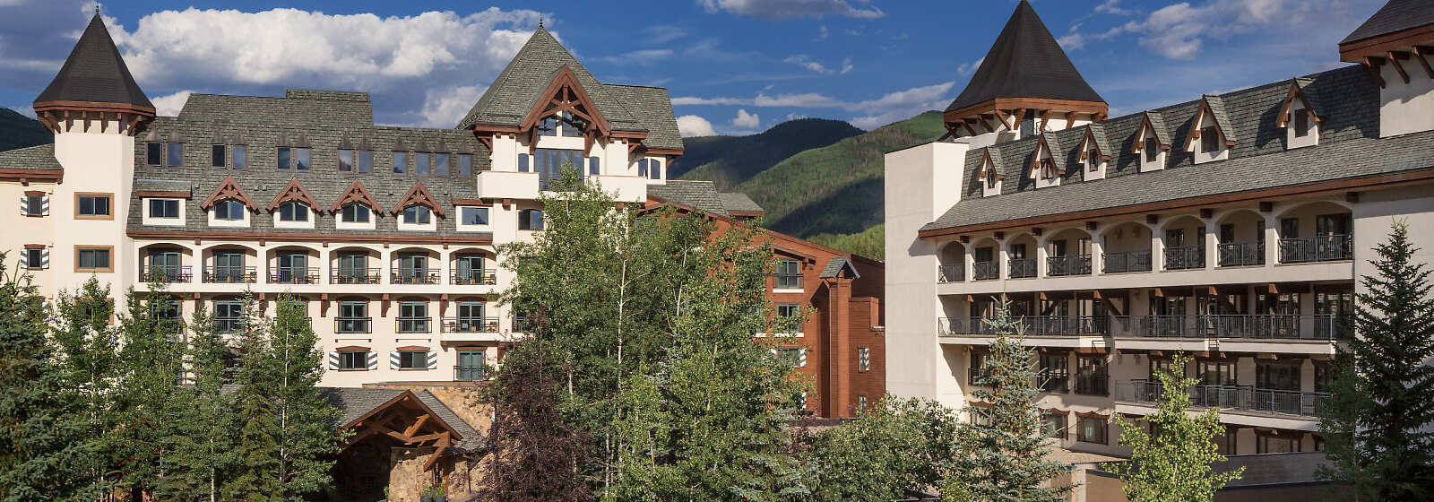 Signature Vail Marriott Mountain Resort summer and fall exterior