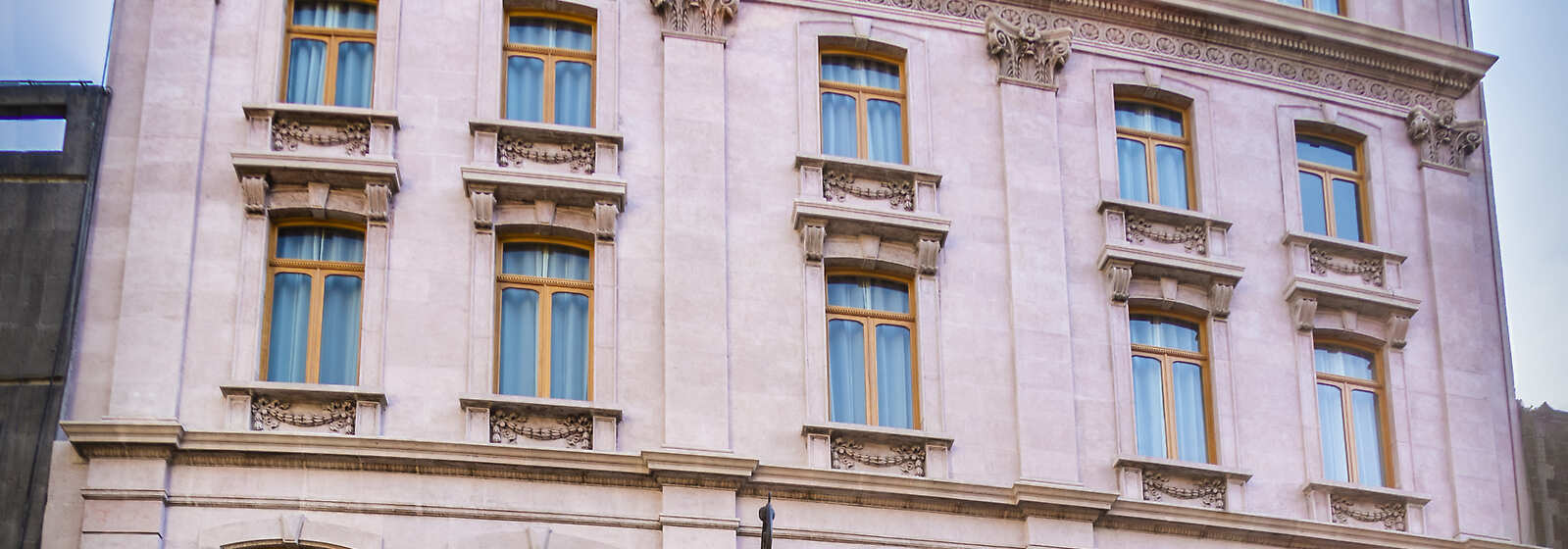 Our façade, dating back to the 1900s