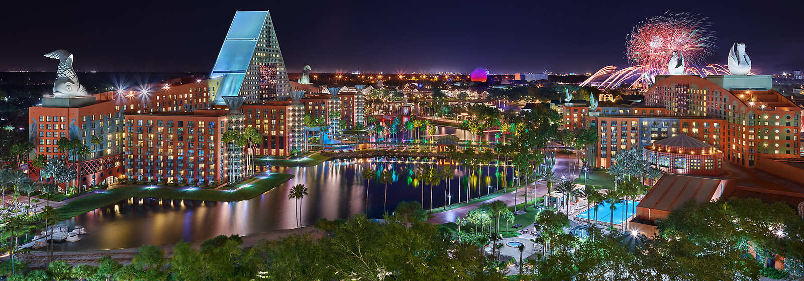 A stunning view of the Walt Disney World Swan and Dolphin from the VUE at the Walt Disney World Swan Reserve.