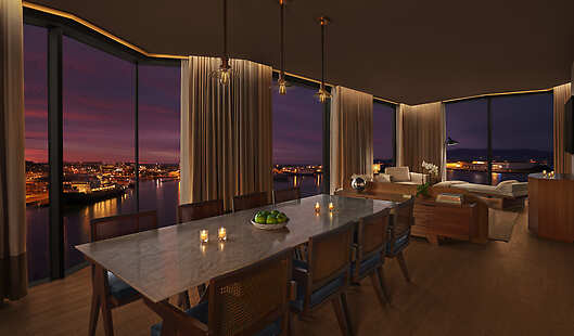 Ocean View Corner Suite