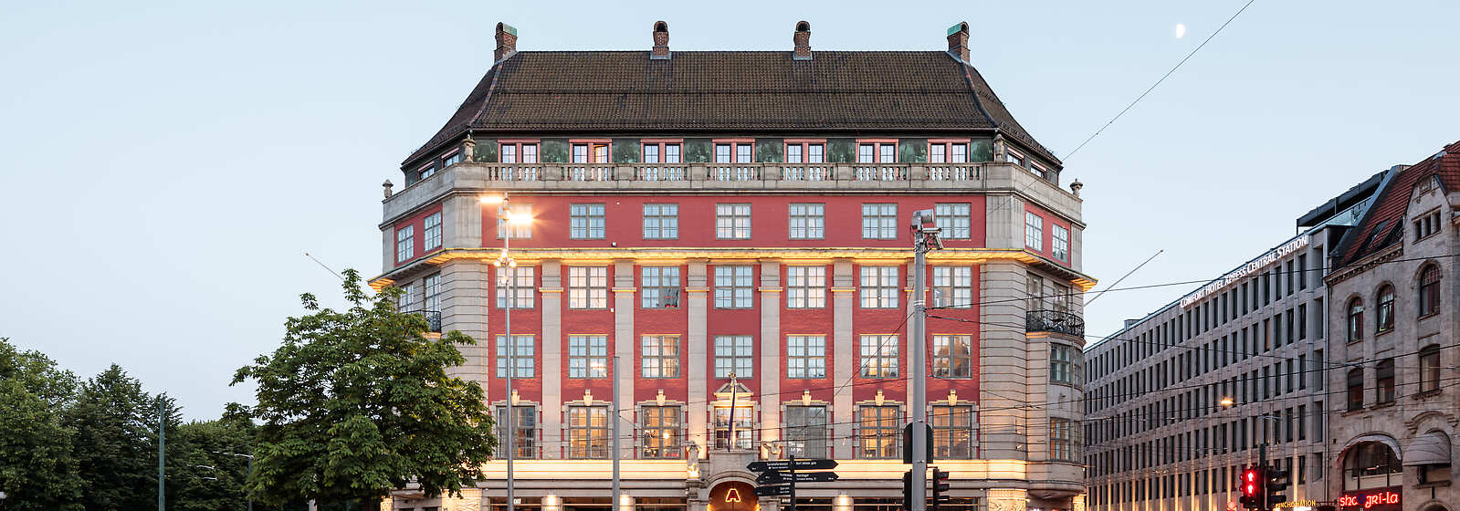 Amerikalinjen Exterior 