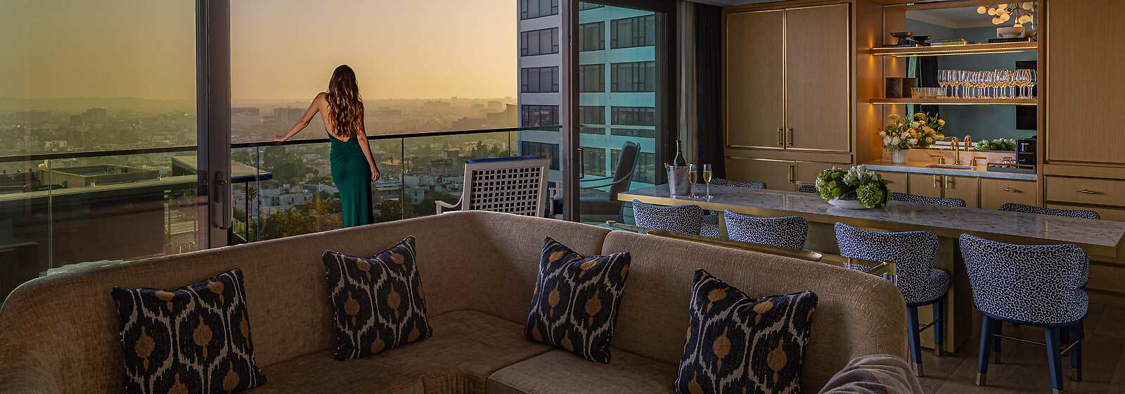 Sun Rose Suite Living Area