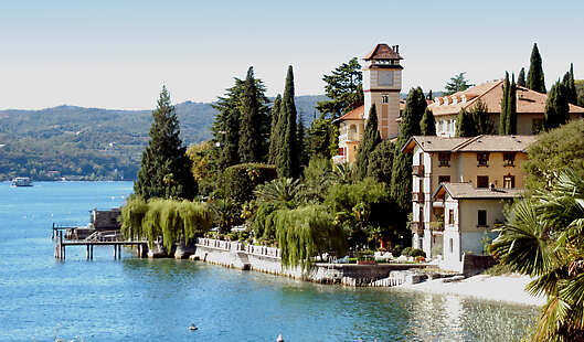 The Grand Hotel Fasano & Villa Principe from the lake water