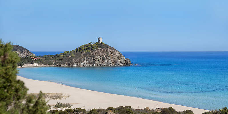Conrad Chia Laguna Sardinia