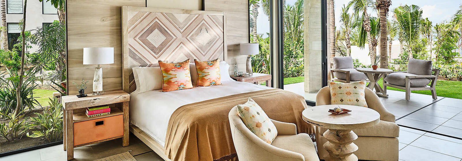 Susurros del Corazon, Auberge Collection