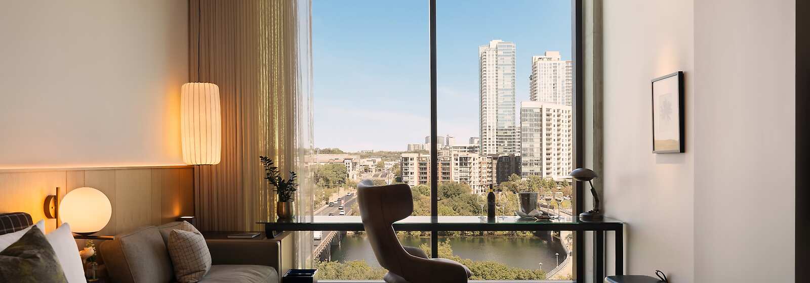 Lake View King Suite Bedroom