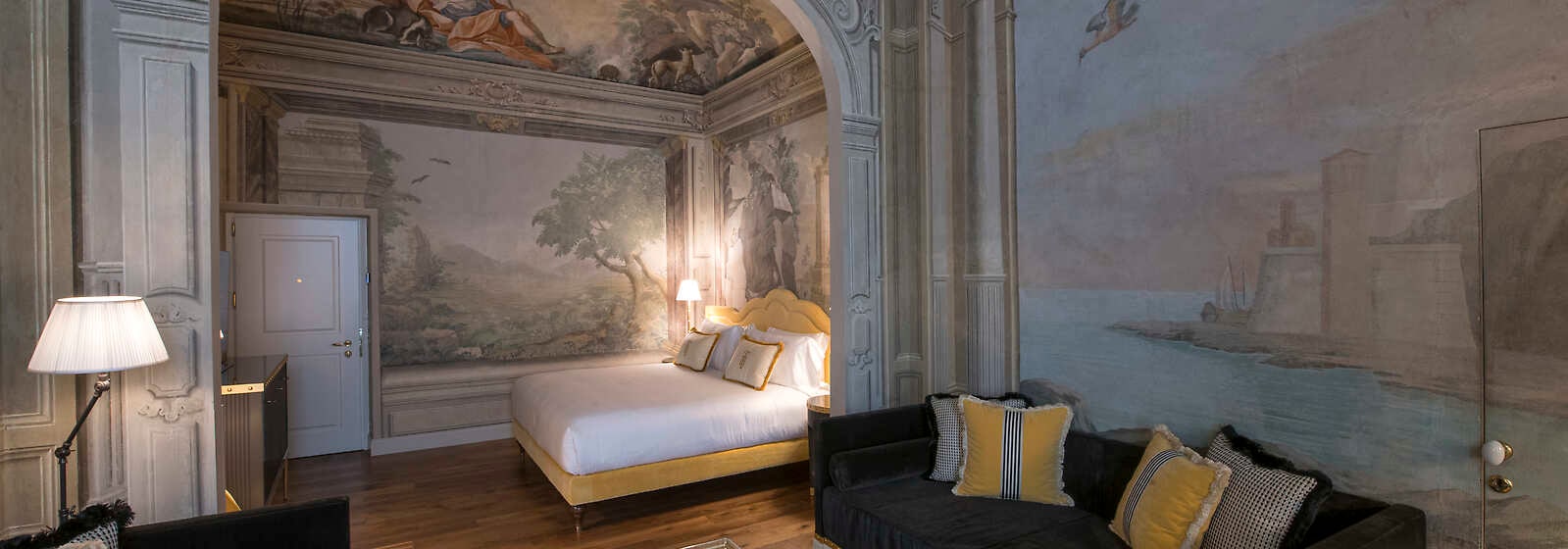 IL Tornabuoni Hotel | Fine Hotels + Resorts | Amex Travel, image size:1599x560