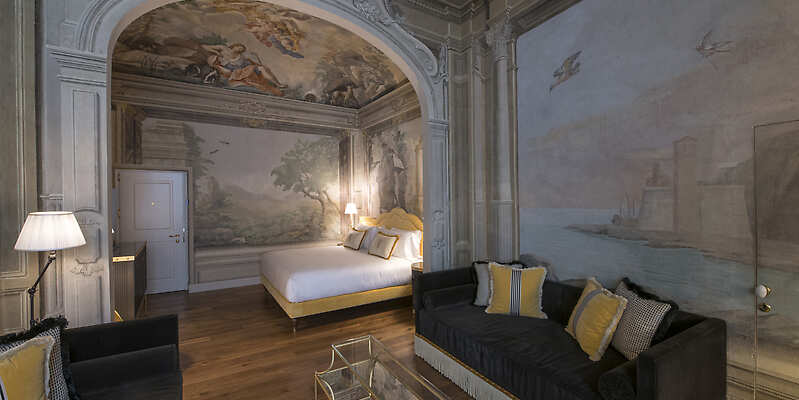 IL Tornabuoni Hotel