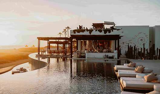 Kahal Restaurant & Bar