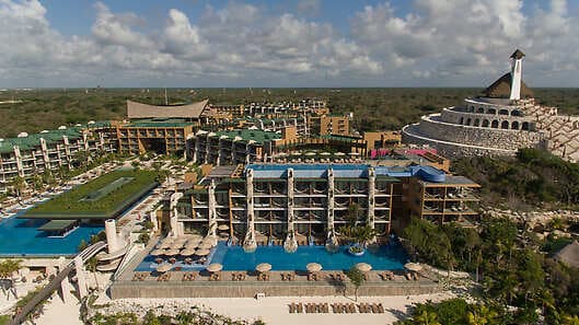 UNICO 20º 87º Hotel Riviera Maya | Fine Hotels + Resorts | Amex Travel CA