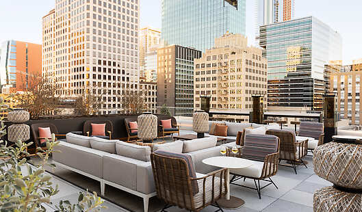 Our Las Bis rooftop terrace is located right off the lobby and is the perfect place to enjoy a refreshing cocktail. 