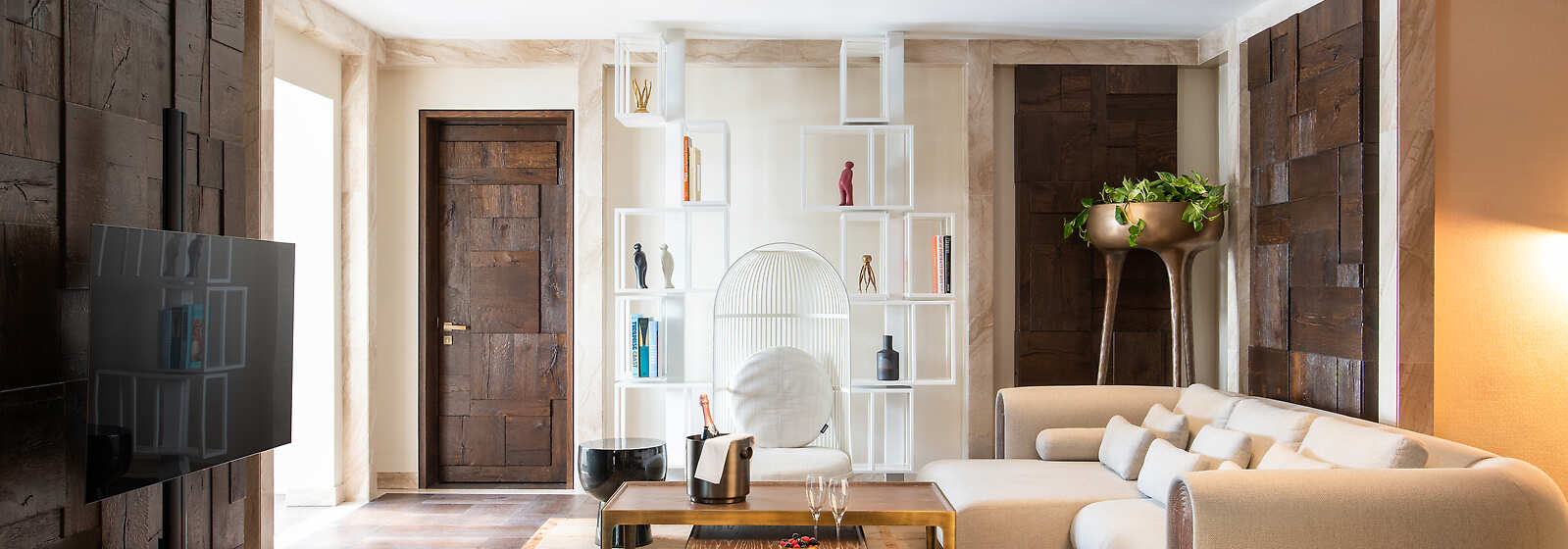 Grand Residence Living Space