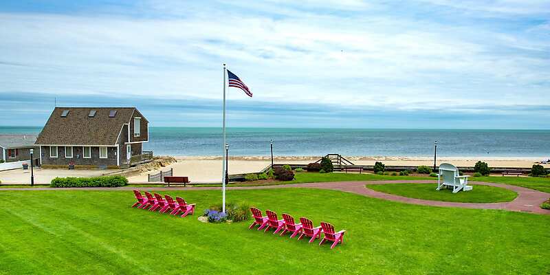 Red Jacket Beach Resort & Spa