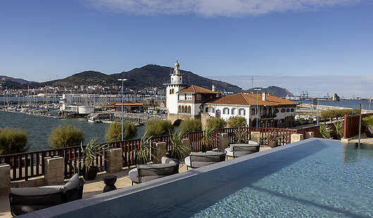 Outdoor pool and terrace 